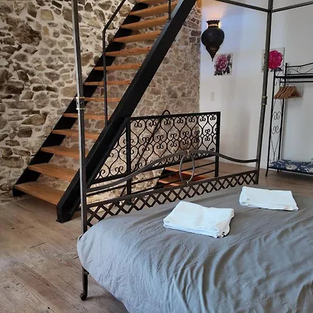 Casa vacanze Domaine De Bellac - 32 Personnes Roussines